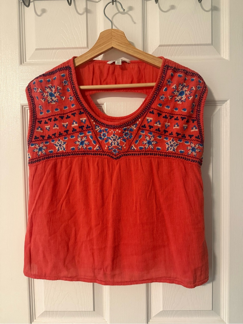 American Eagle Outfitters Red Sleeveless Embroidered Yoke Camisole